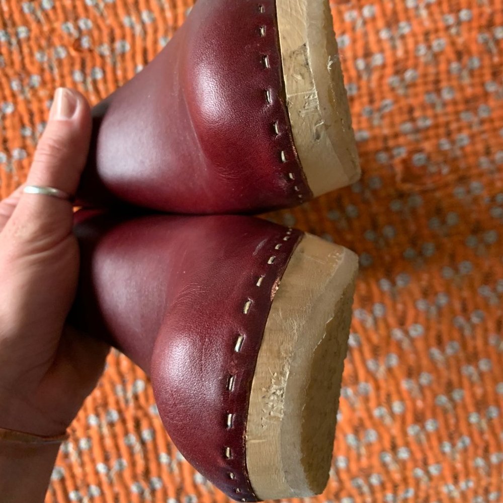 Bryr Clogs - Picture 6 of 6
